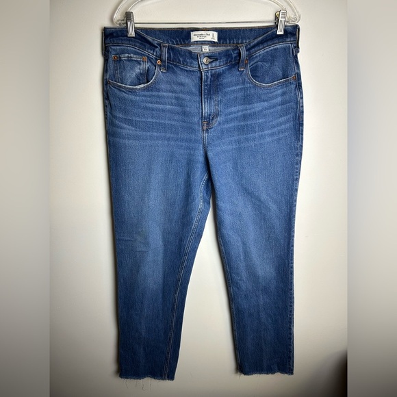 Abercrombie & Fitch the 90s Straight Mid Rise Curve Love Blue Jeans 31/12x 29 - Picture 1 of 14